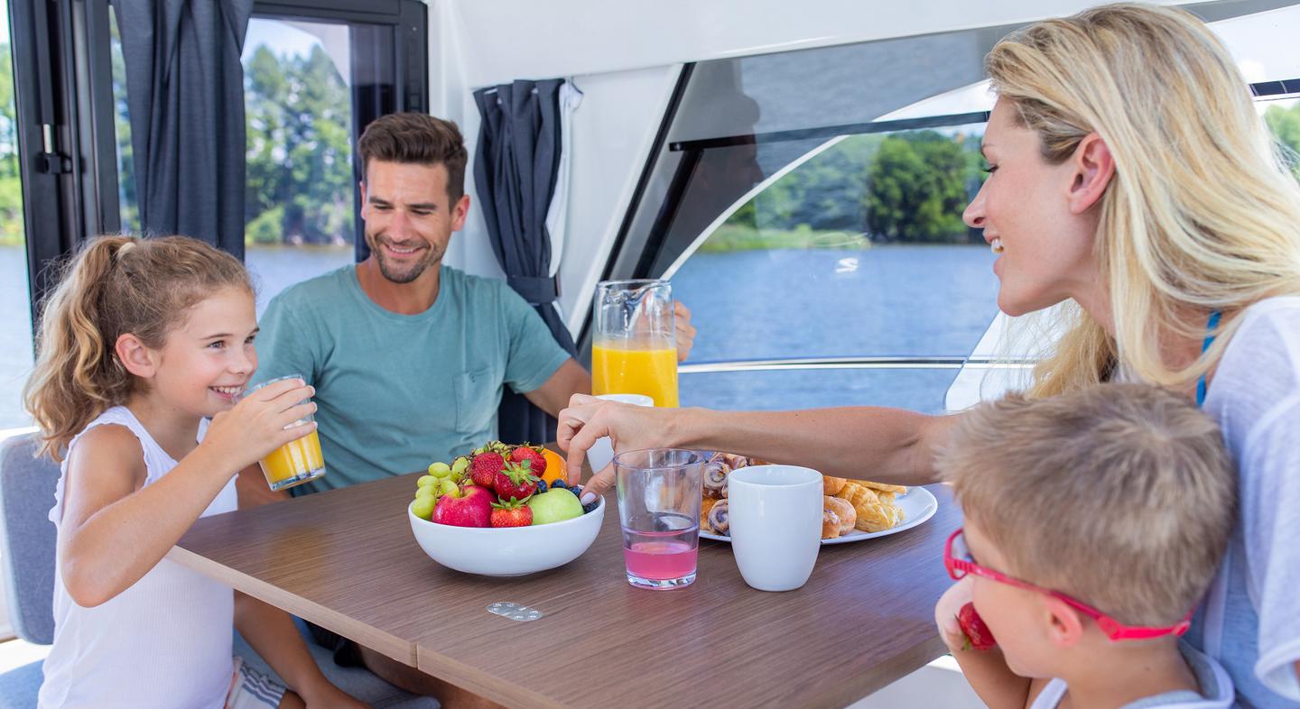 Antares_9_Interior_04